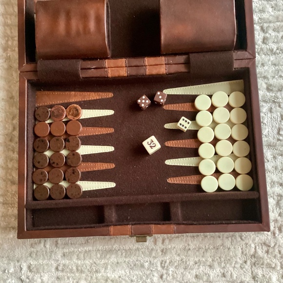 Vtg Backgammon Board Game Set Faux Brown Leather Travel Case Interior Stitched - Picture 2 of 16